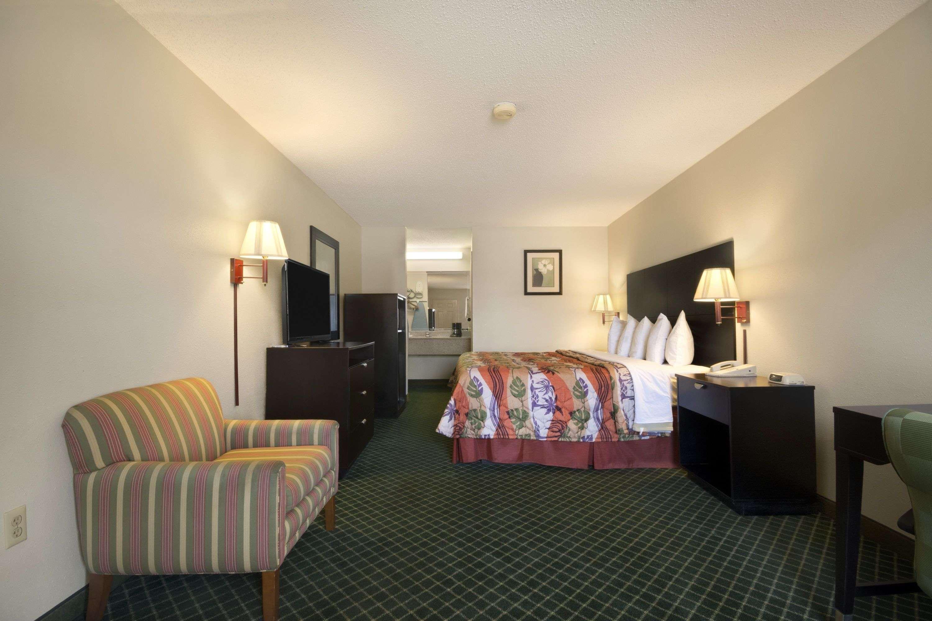 Days Inn By Wyndham Alma Zewnętrze zdjęcie