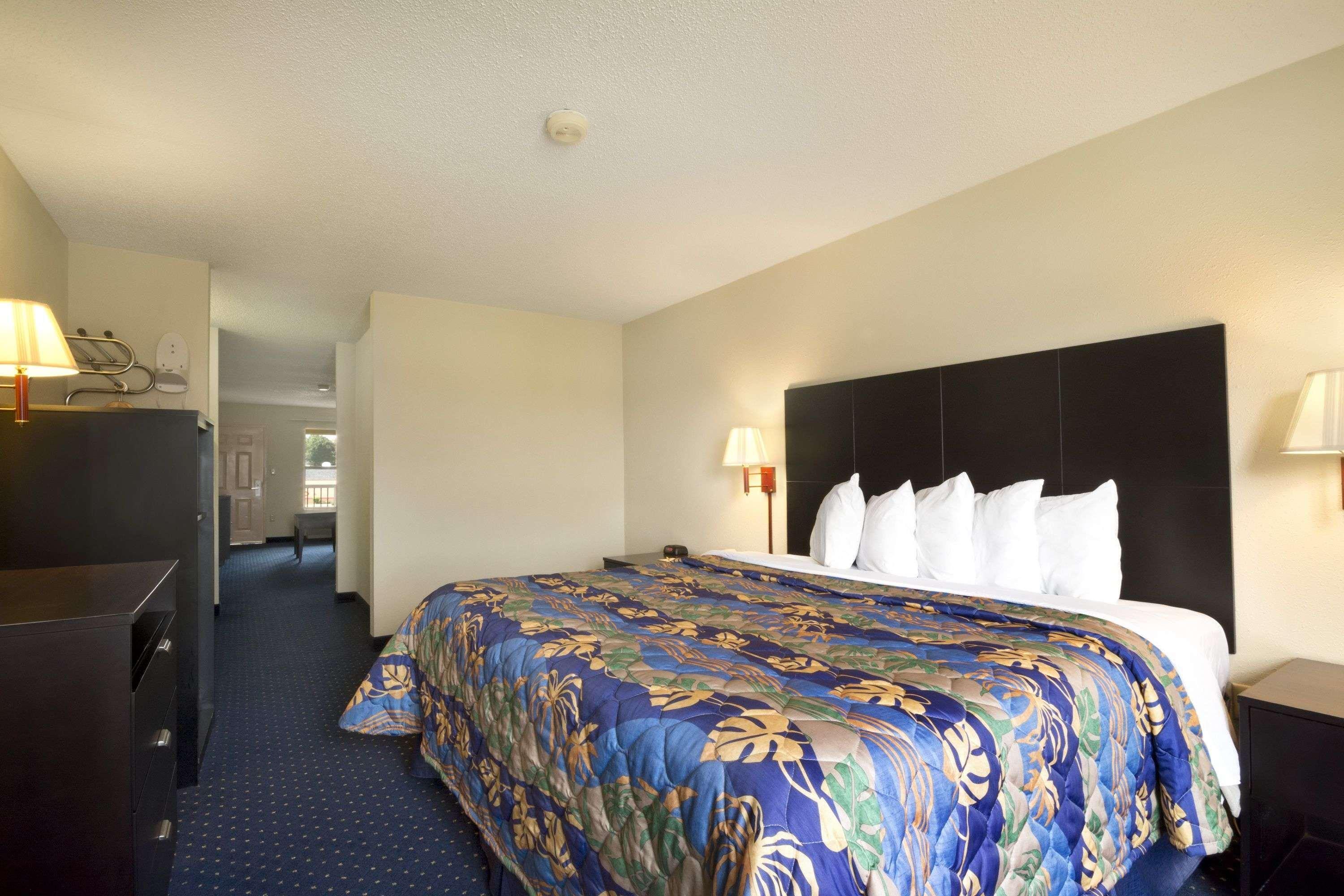 Days Inn By Wyndham Alma Zewnętrze zdjęcie
