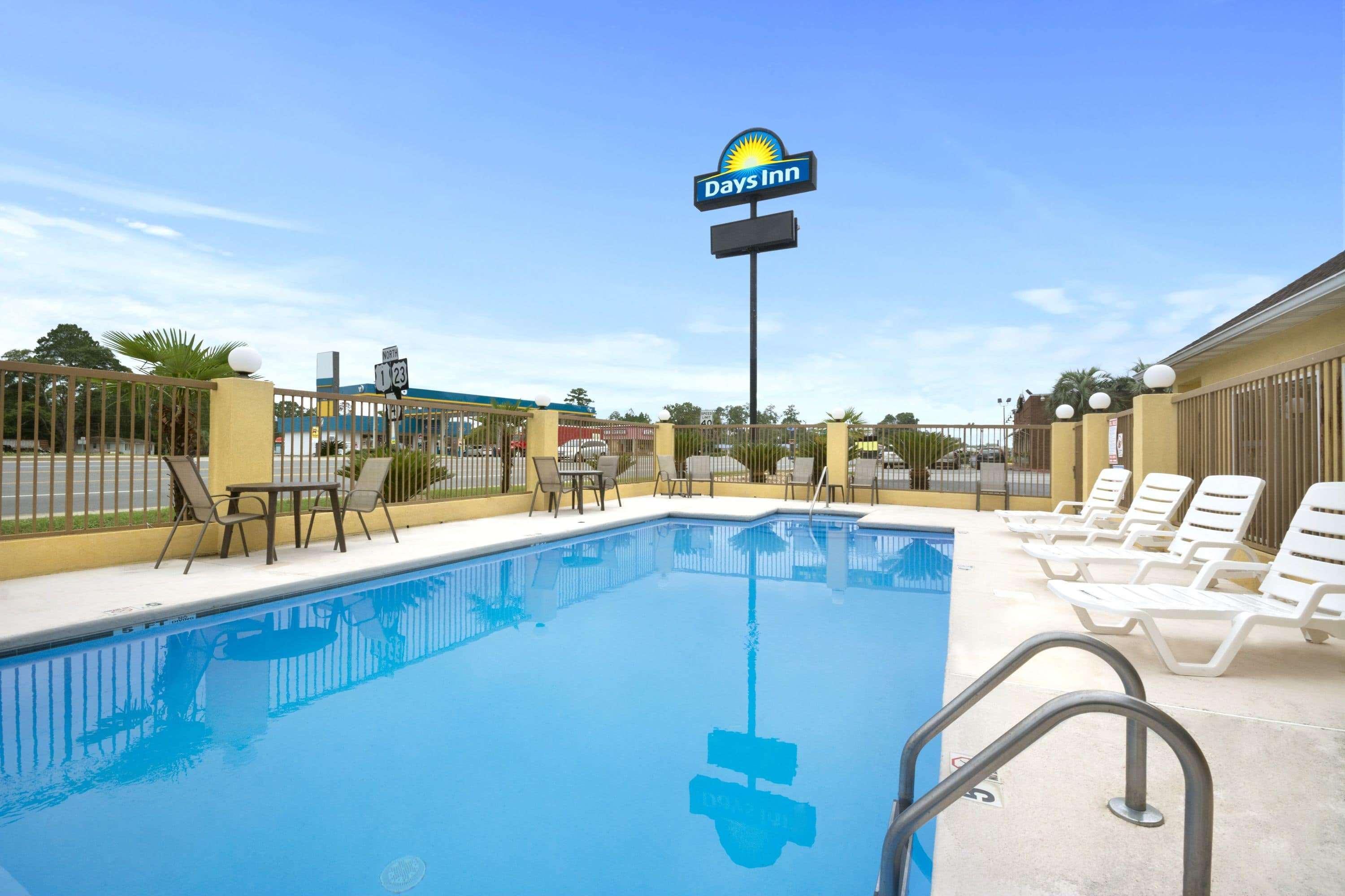 Days Inn By Wyndham Alma Zewnętrze zdjęcie