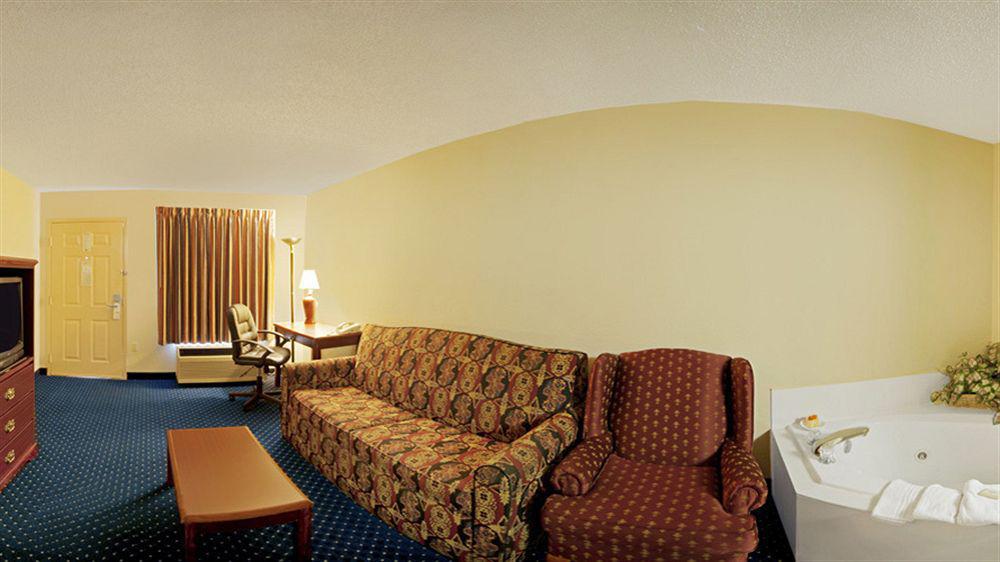 Days Inn By Wyndham Alma Zewnętrze zdjęcie